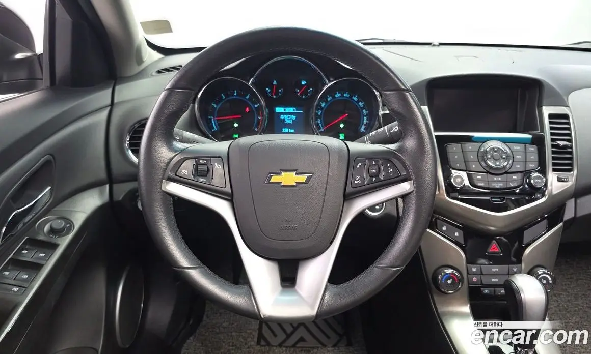 Chevrolet Cruze 2013 1.8 автомат (гидро), фото 19