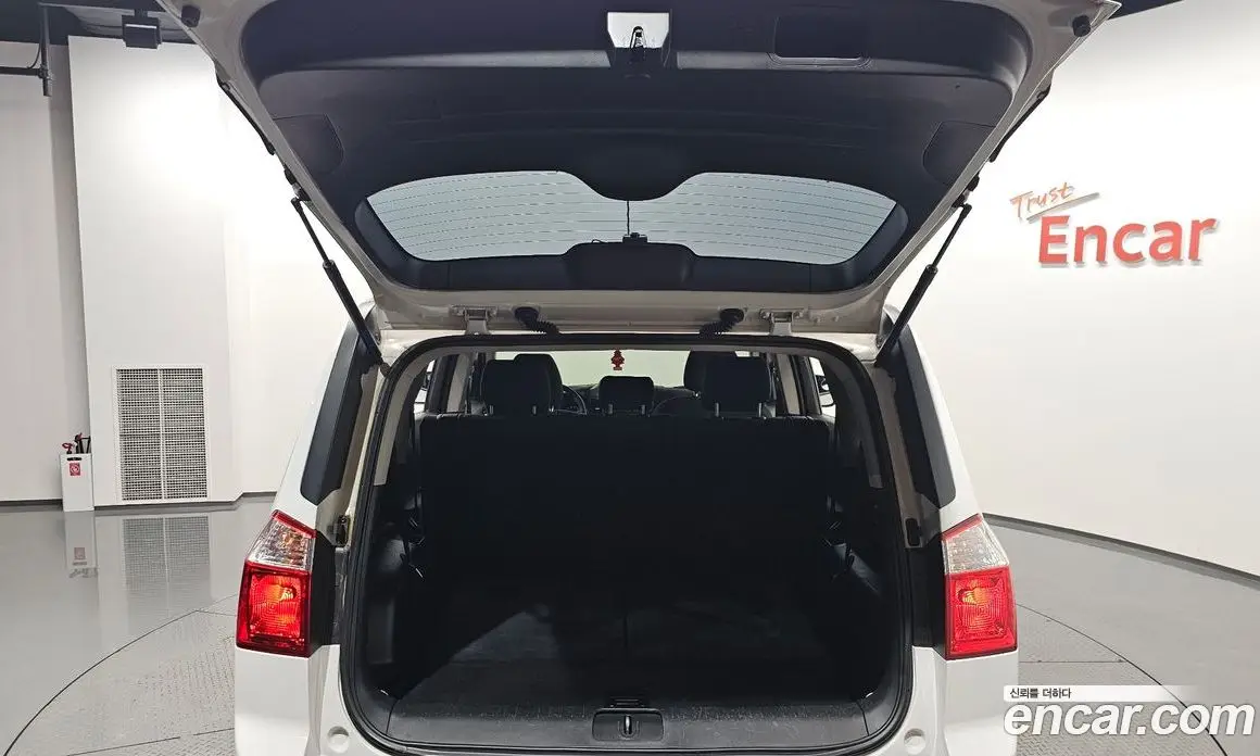 Chevrolet Orlando 2018 2.0 автомат (гидро), фото 33