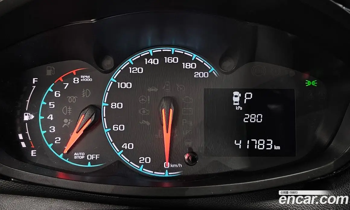 Chevrolet Spark 2015 1.0 автомат (гидро), фото 11