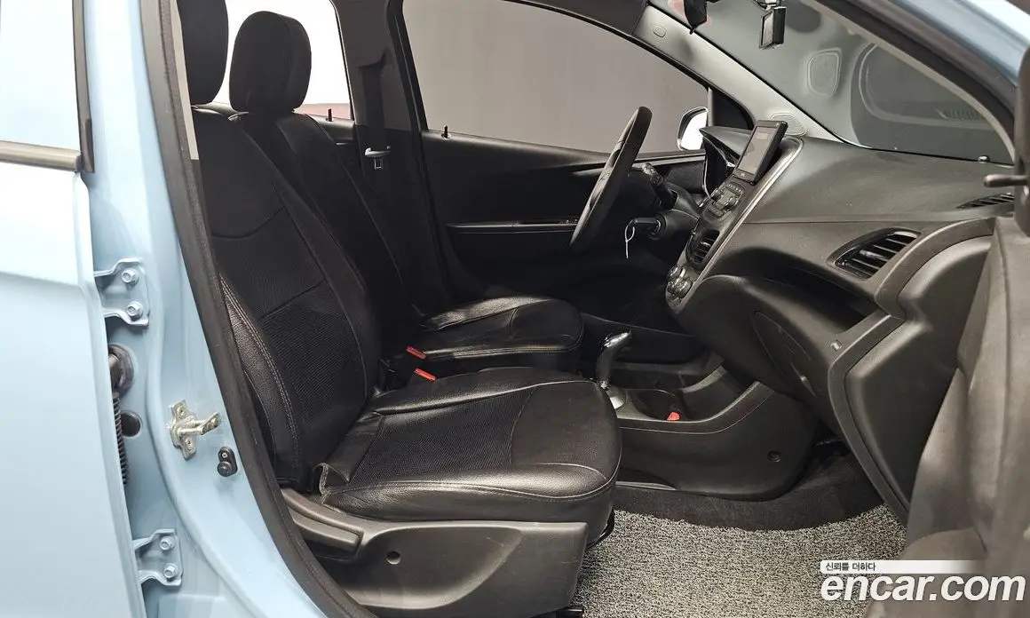 Chevrolet Spark 2015 1.0 автомат (гидро), фото 13