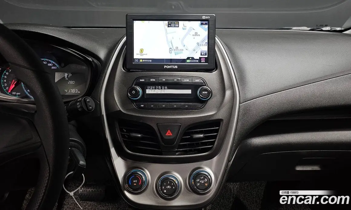 Chevrolet Spark 2015 1.0 автомат (гидро), фото 20