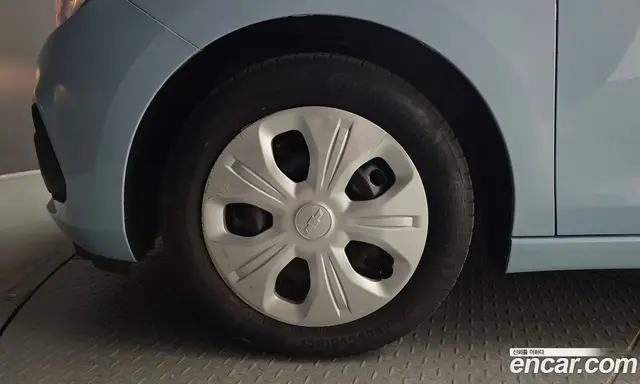 Chevrolet Spark 2015 1.0 автомат (гидро), миниатюра 5