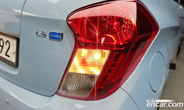Chevrolet Spark 2015 1.0 автомат (гидро), миниатюра 9