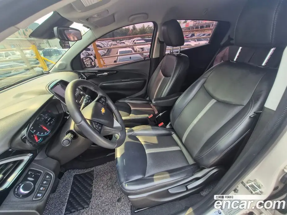 Chevrolet Spark 2019 1.0 автомат (гидро), фото 15 Chevrolet Spark 2019 1.0 автомат (гидро), фото 15