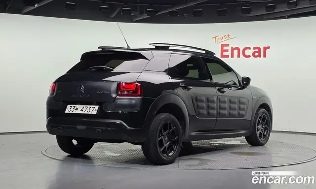 Citroen C4 Cactus 2018 1.6 автомат (гидро), миниатюра 2