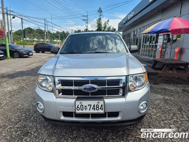 Ford Escape 2011 2.5 автомат (гидро), миниатюра 1