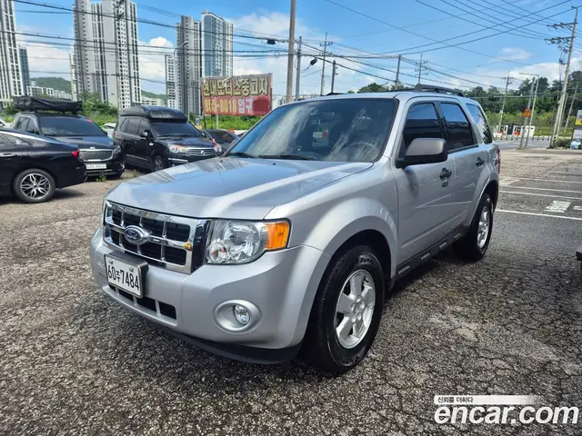 Ford Escape 2011 2.5 автомат (гидро), миниатюра 2