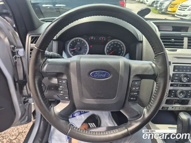Ford Escape 2011 2.5 автомат (гидро), миниатюра 12