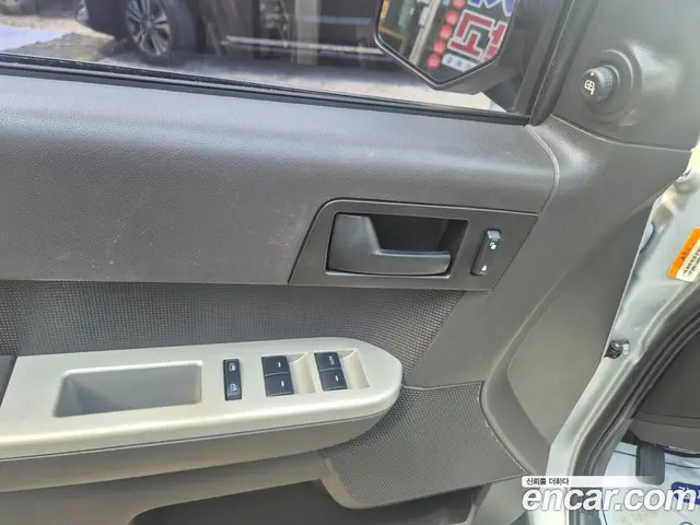 Ford Escape 2011 2.5 автомат (гидро), миниатюра 10