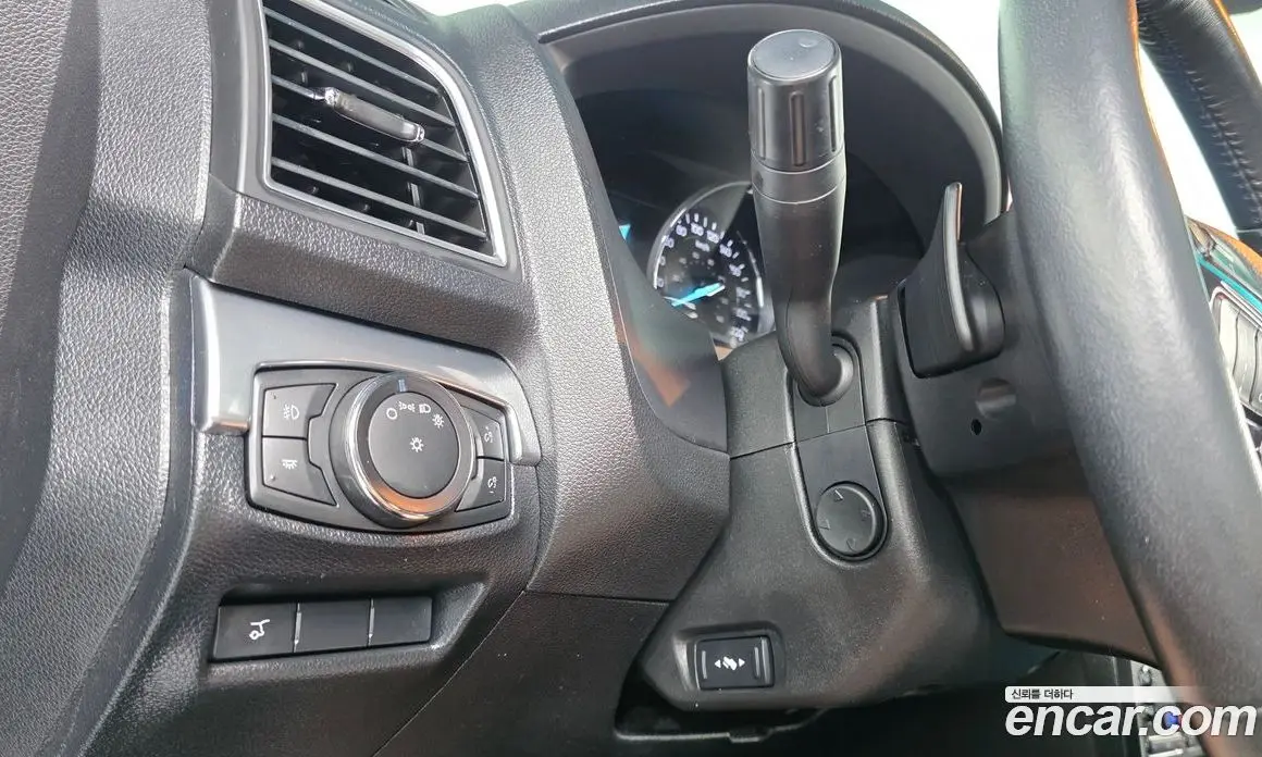 Ford Explorer 2016 2.3 автомат (гидро), фото 20