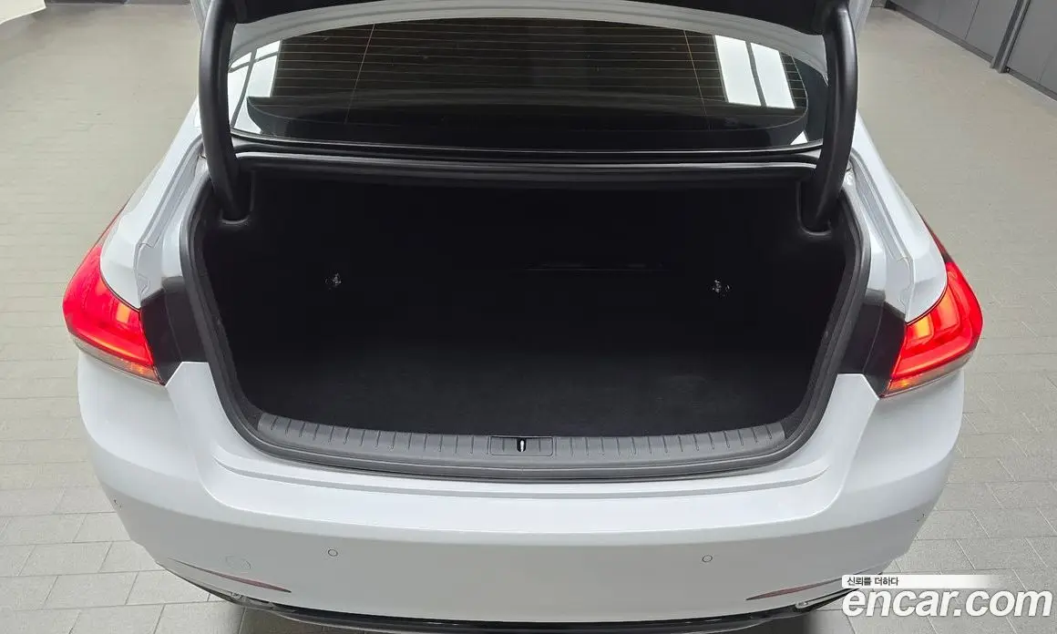Genesis G80 2016 3.3 автомат (гидро), фото 28