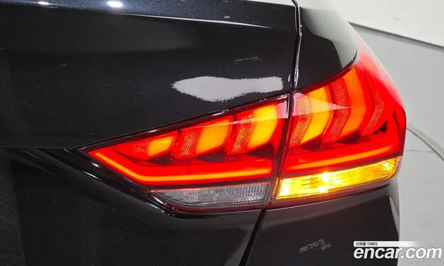 Genesis G80 2017 3.3 автомат (гидро), миниатюра 9