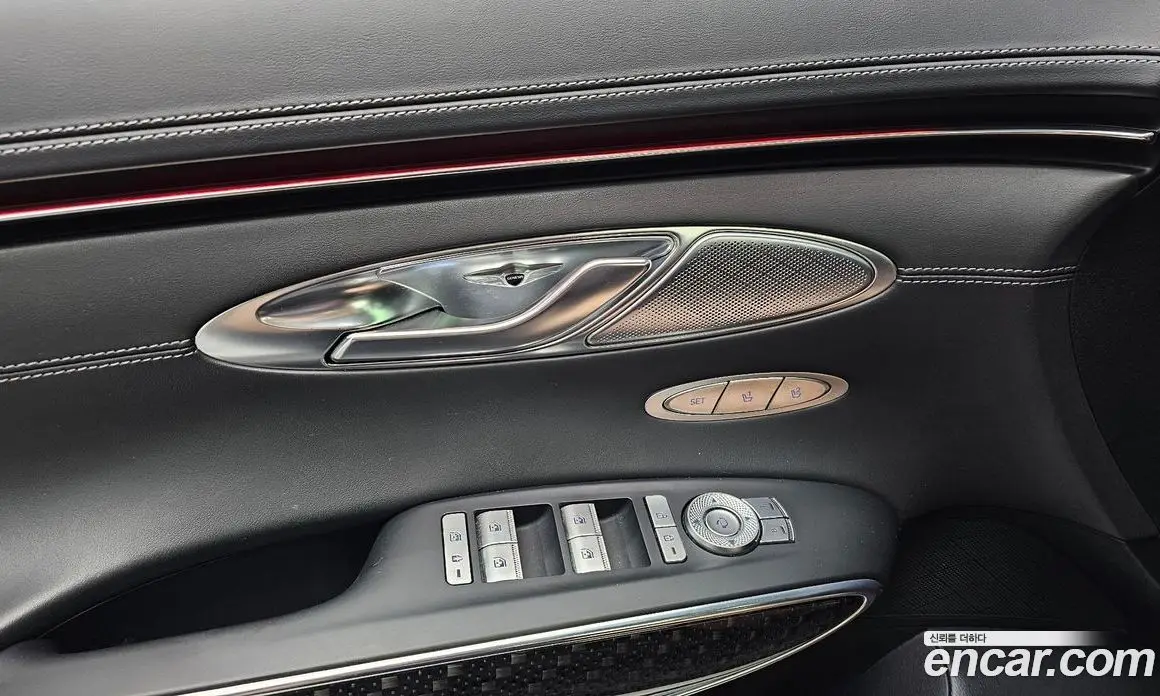 Genesis GV70 2021 3.5 автомат (гидро), фото 30