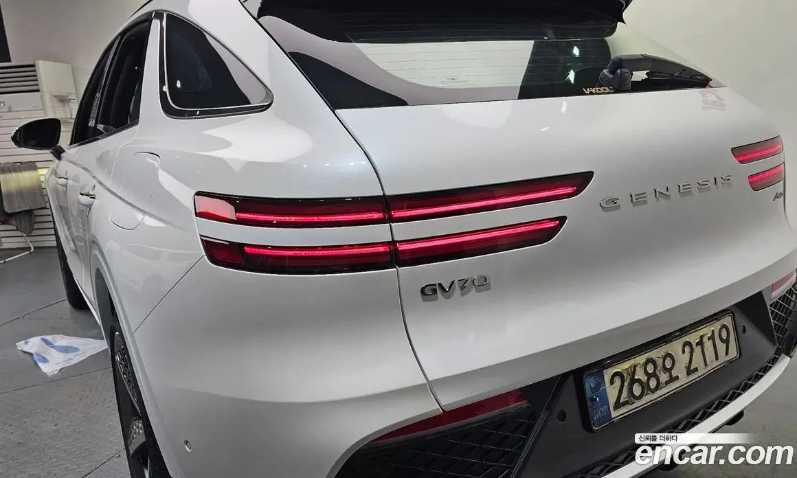 Genesis GV70 2021 3.5 автомат (гидро), фото 9
