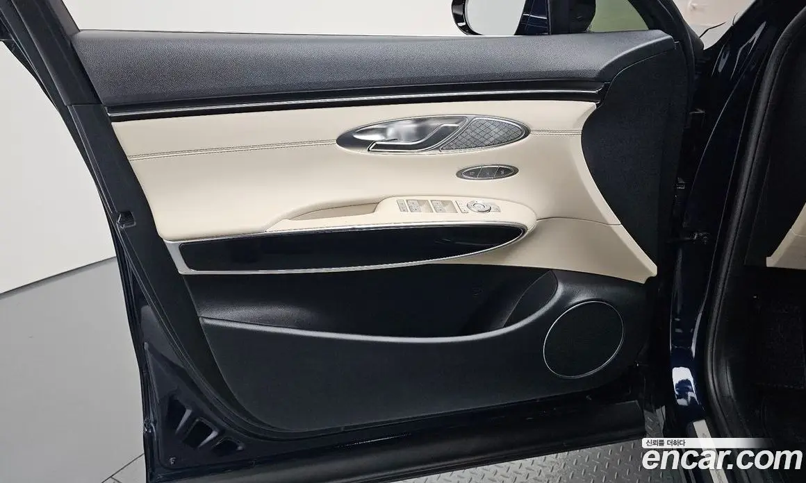 Genesis GV70 2021 2.5 автомат (гидро), фото 14