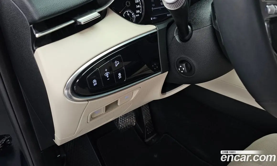 Genesis GV70 2021 2.5 автомат (гидро), фото 30