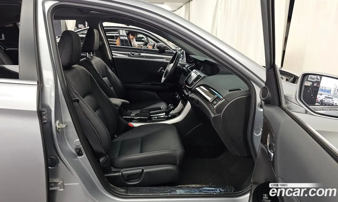 Honda Accord 2017 2.4 автомат (гидро), фото 11