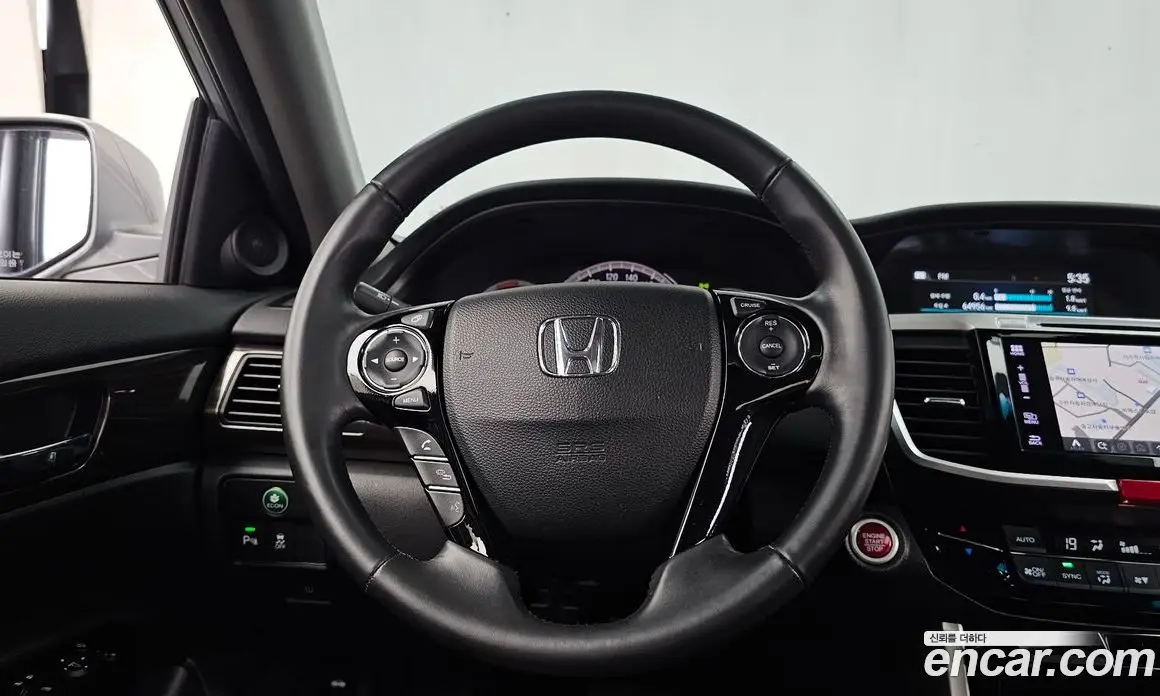 Honda Accord 2017 2.4 автомат (гидро), фото 13