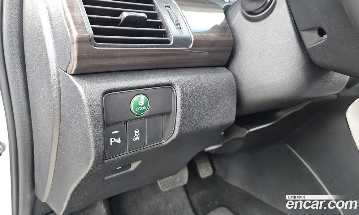 Honda Accord 2017 2.4 автомат (гидро), фото 16