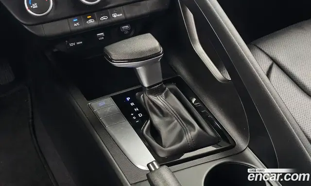 Hyundai Avante 2021 1.6 автомат (гидро), миниатюра 9