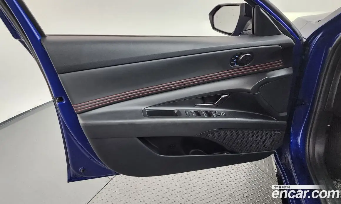 Hyundai Avante 2021 1.6 механика, фото 14