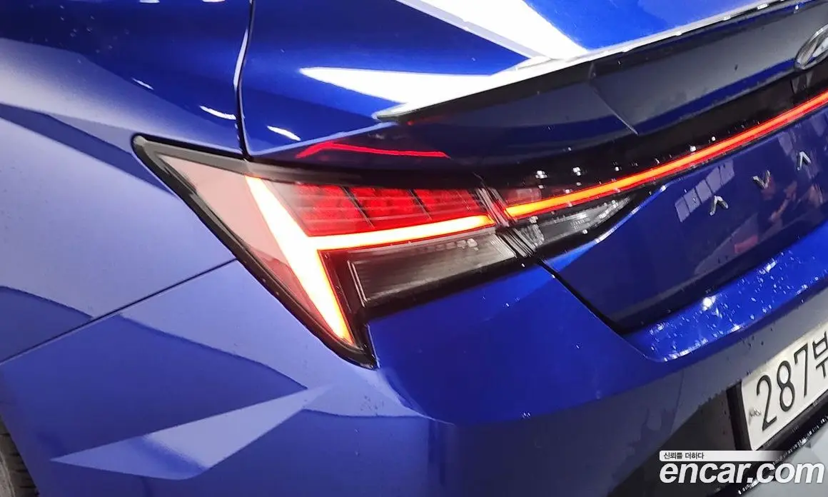 Hyundai Avante 2021 1.6 механика, фото 9