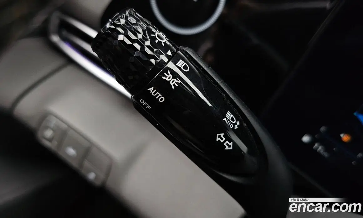 Hyundai Avante 2022 1.6 автомат (гидро), фото 29