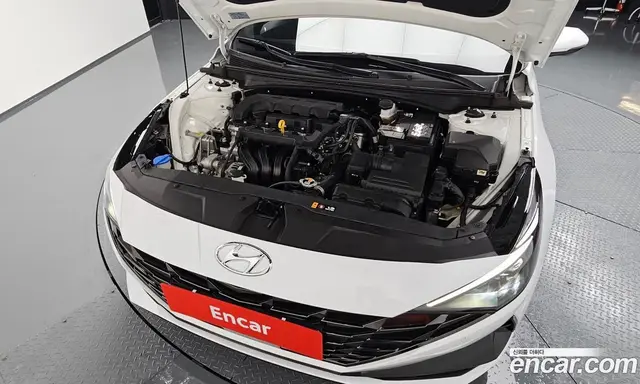Hyundai Avante 2022 1.6 автомат (гидро), миниатюра 6