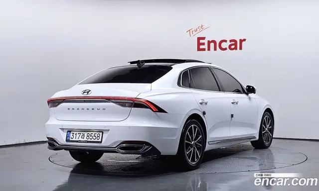 Hyundai Grandeur 2022 2.5 автомат (гидро), миниатюра 2