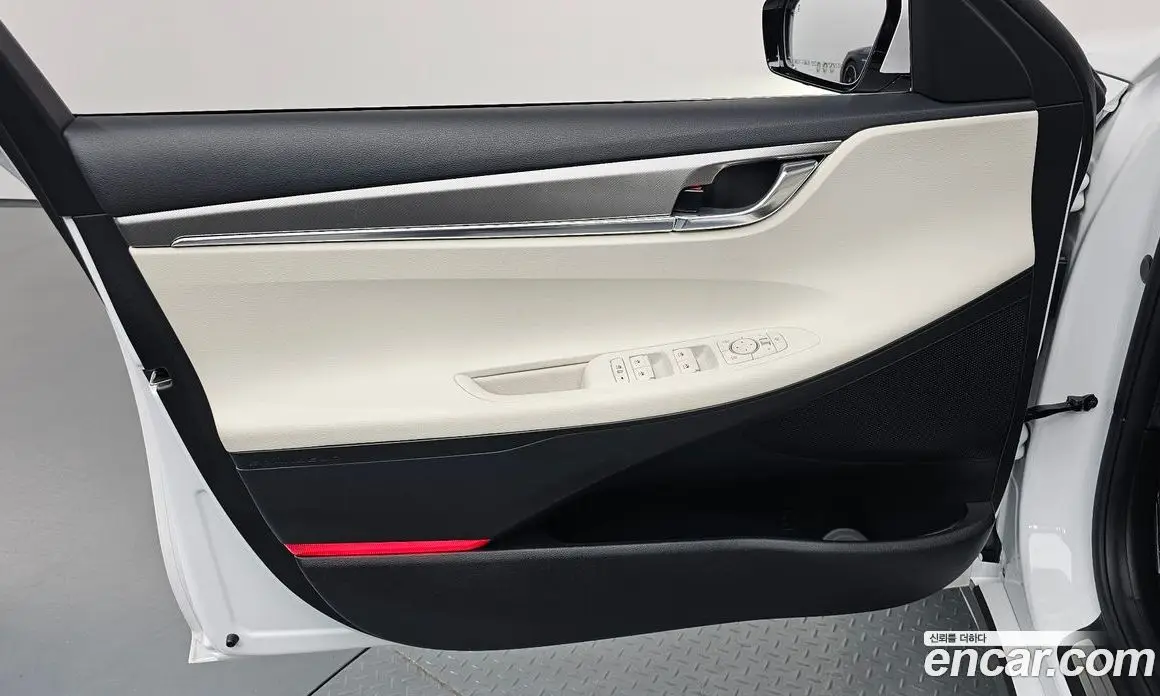 Hyundai Grandeur 2022 2.5 автомат (гидро), фото 14