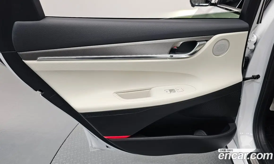Hyundai Grandeur 2022 2.5 автомат (гидро), фото 15