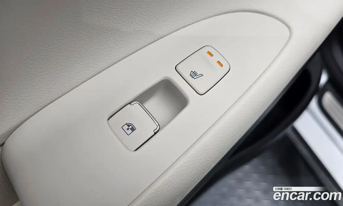 Hyundai Grandeur 2022 2.5 автомат (гидро), фото 28
