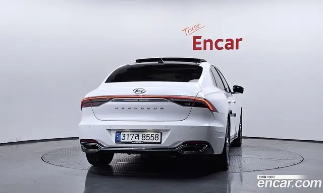 Hyundai Grandeur 2022 2.5 автомат (гидро), миниатюра 4