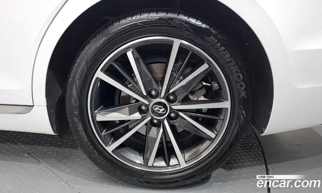 Hyundai Grandeur 2022 2.5 автомат (гидро), миниатюра 7