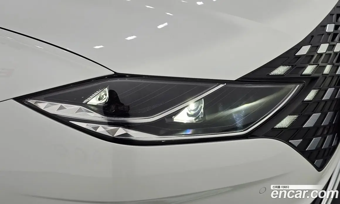 Hyundai Grandeur 2022 2.5 автомат (гидро), фото 8