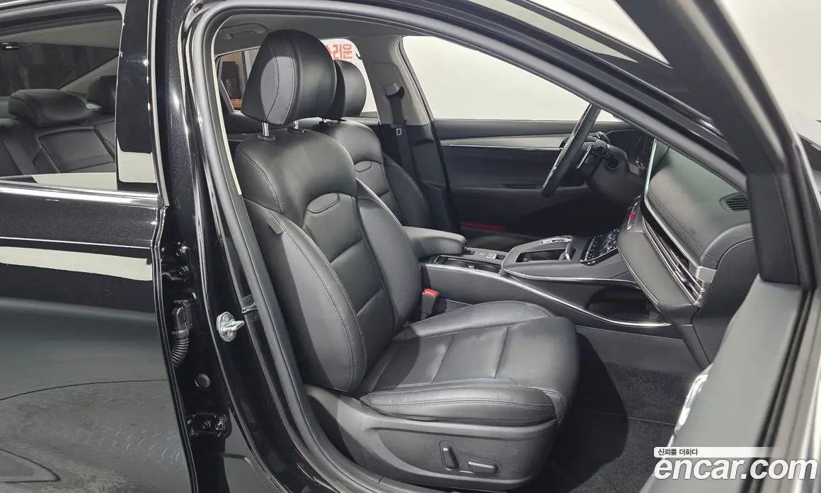 Hyundai Grandeur 2022 2.5 автомат (гидро), фото 16