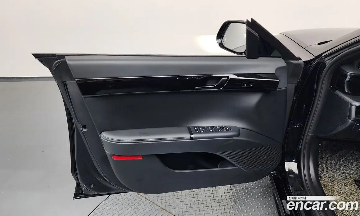 Hyundai Grandeur 2025 2.5 автомат (гидро), фото 14