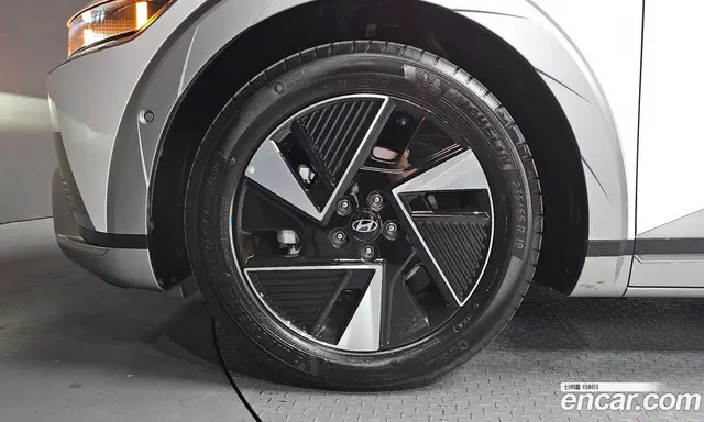 Hyundai Ioniq 5 2024 0.1 автомат (гидро), миниатюра 4