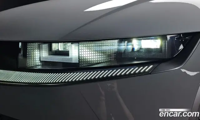 Hyundai Ioniq 5 2024 0.1 автомат (гидро), миниатюра 7