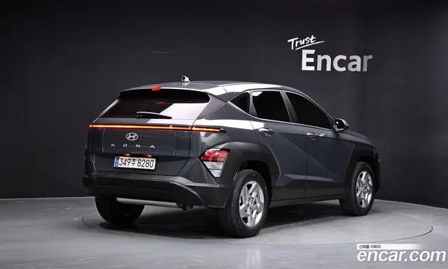 Hyundai Kona 2023 1.6 автомат (гидро), миниатюра 2