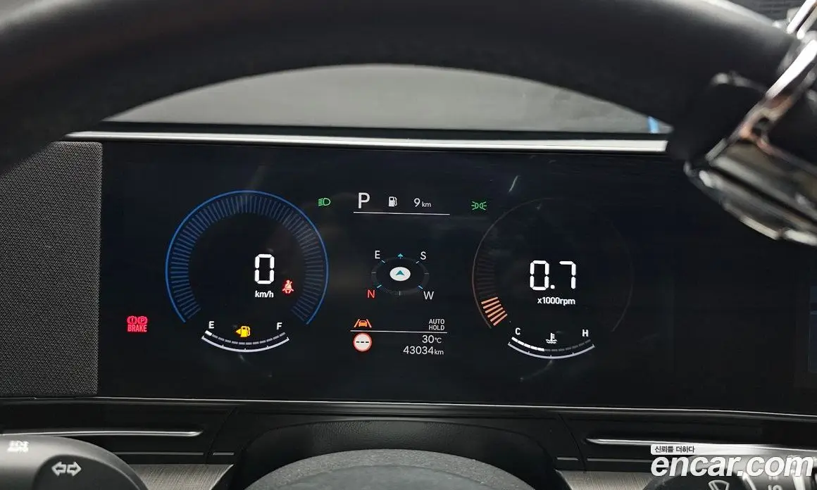 Hyundai Kona 2023 1.6 автомат (гидро), фото 11