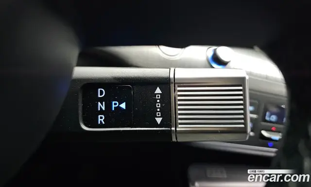 Hyundai Kona 2023 1.6 автомат (гидро), миниатюра 12