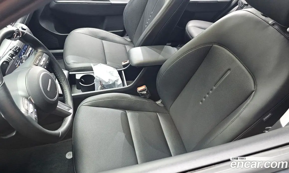 Hyundai Kona 2023 1.6 автомат (гидро), фото 27