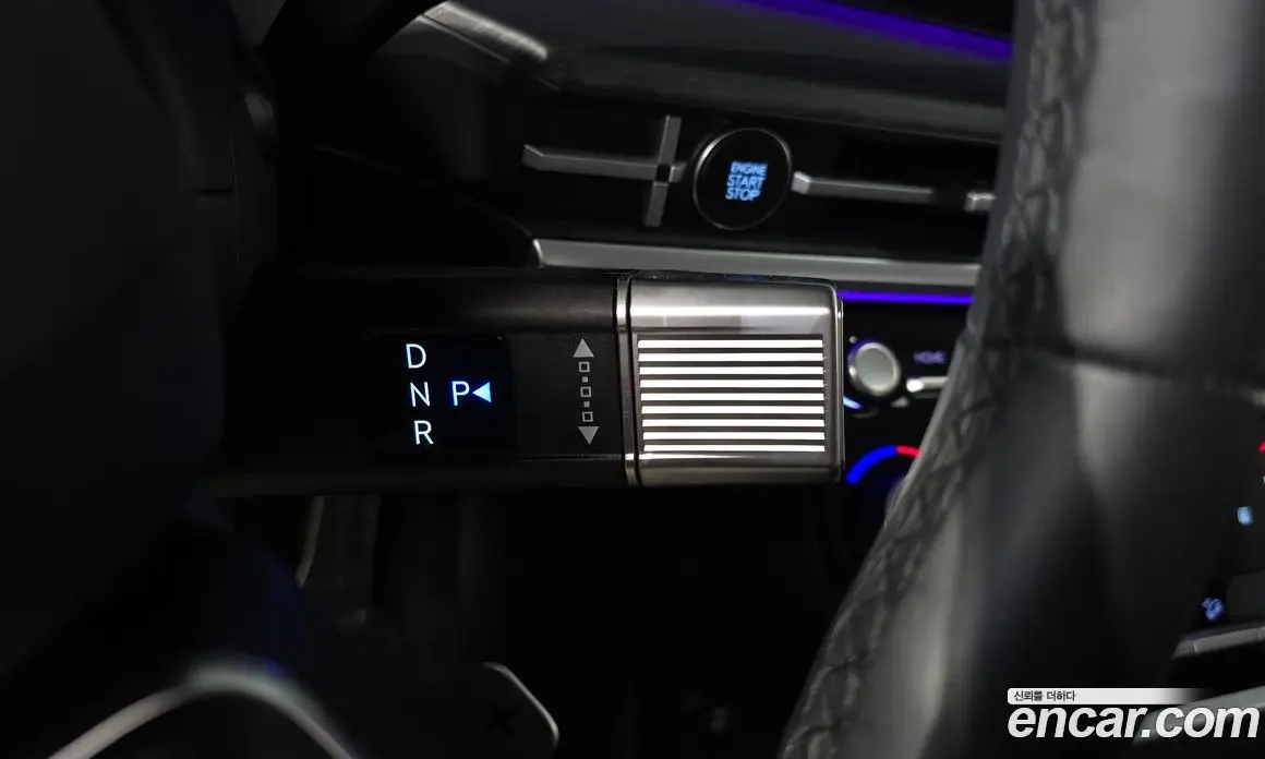 Hyundai Santa Fe 2023 2.5 автомат (гидро), фото 12