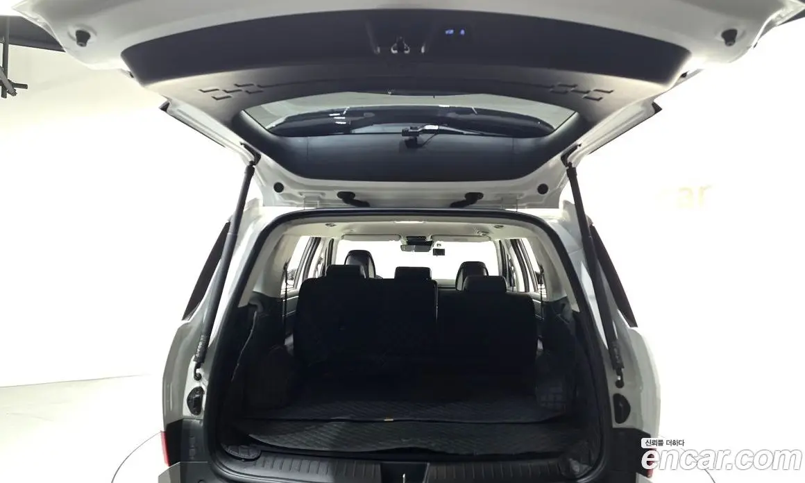 Hyundai Santa Fe 2023 2.5 автомат (гидро), фото 23