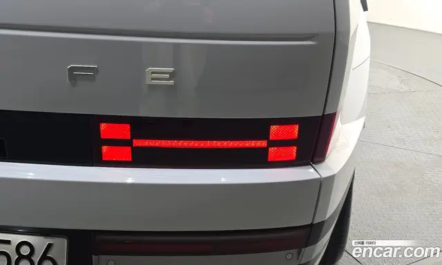 Hyundai Santa Fe 2023 2.5 автомат (гидро), миниатюра 9