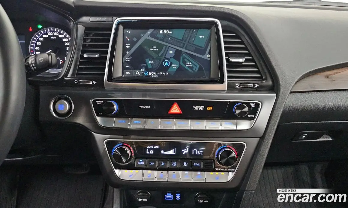 Hyundai Sonata 2017 2.0 автомат (гидро), фото 18