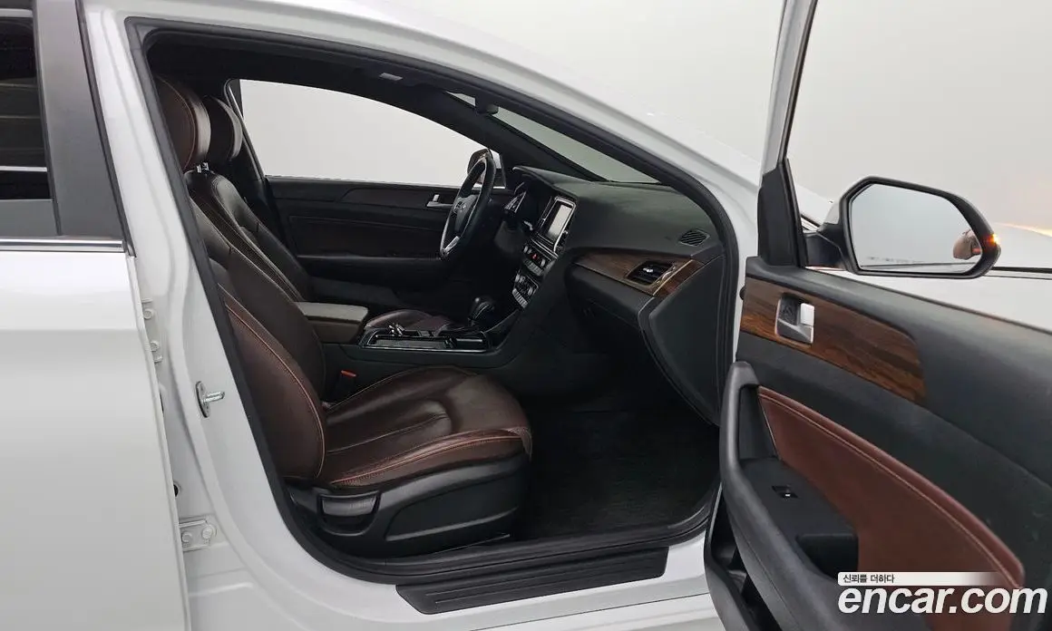 Hyundai Sonata 2017 2.0 автомат (гидро), фото 24