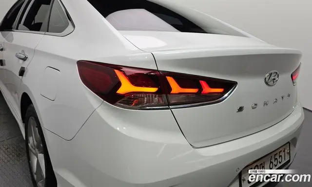 Hyundai Sonata 2017 2.0 автомат (гидро), миниатюра 9