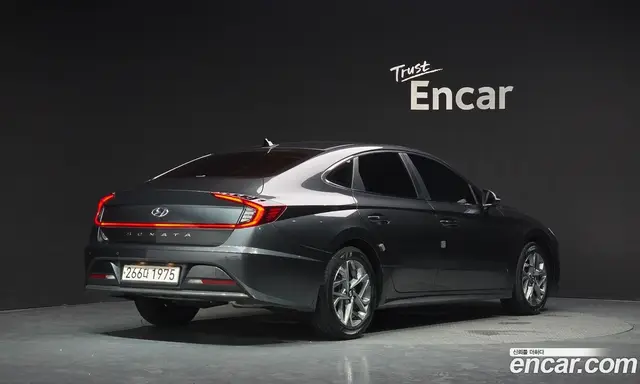 Hyundai Sonata 2022 2.0 автомат (гидро), миниатюра 2